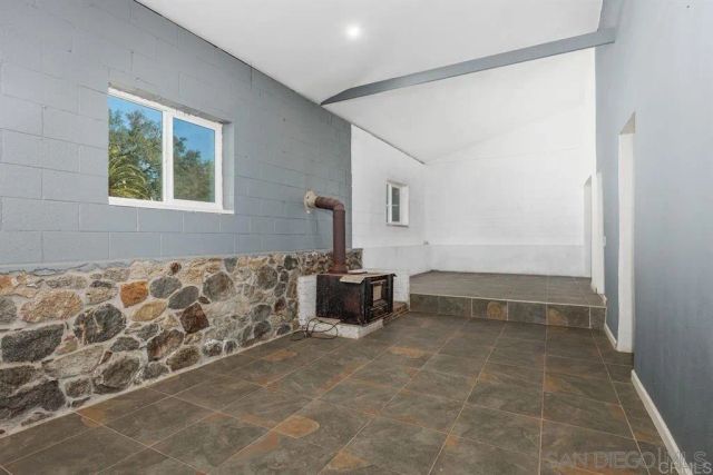 31600 Oak Glen Road, Valley Center, CA 92082