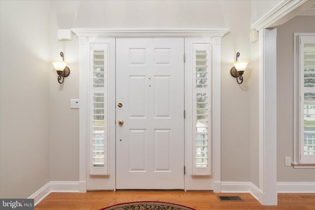 8116 QUARTERFIELD FARMS DR, Severn, MD 21144