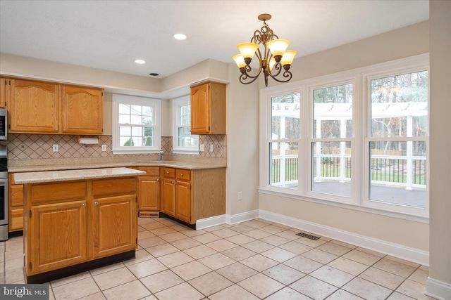 8116 QUARTERFIELD FARMS DR, Severn, MD 21144