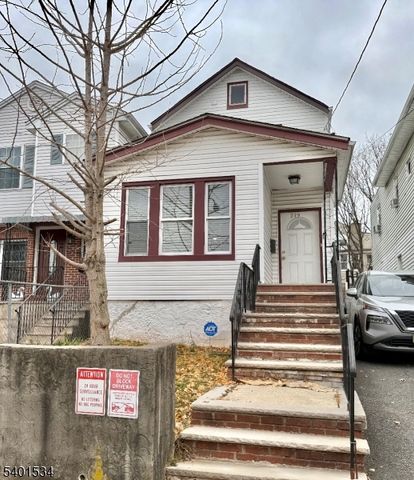 219 Peshine Ave, Newark City, NJ 07108