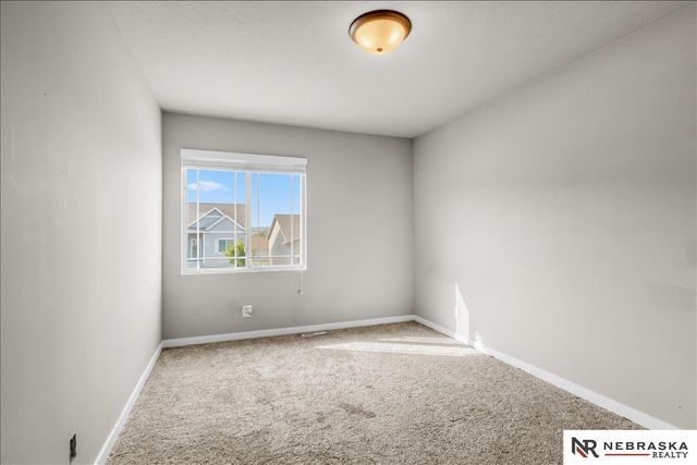8626 Reynolds Street, Omaha, NE 68122