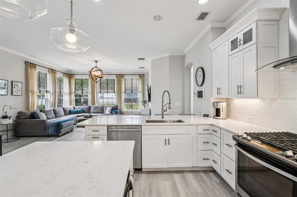 Image 20 of property listing at 8350 BOWDEN WAY, Windermere, FL 34786