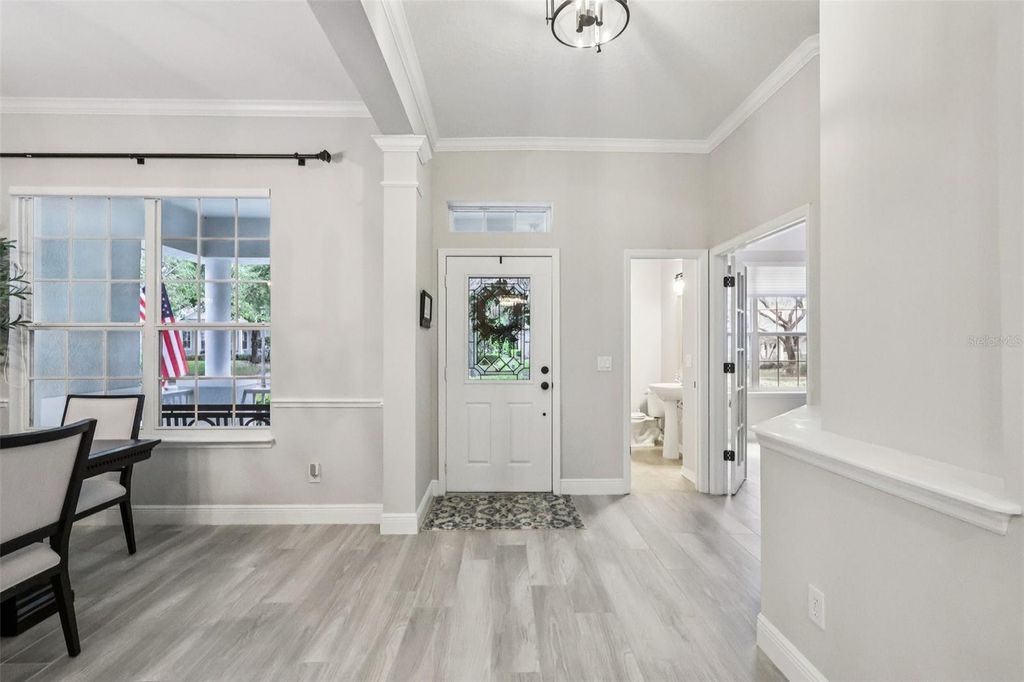 Image 5 of property listing at 8350 BOWDEN WAY, Windermere, FL 34786