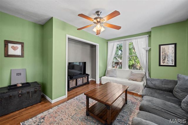 3833 Midview Avenue, Bridgeton, MO 63044
