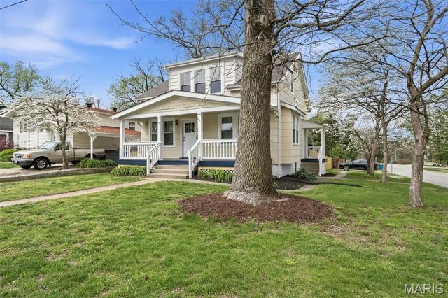 3833 Midview Avenue, Bridgeton, MO 63044