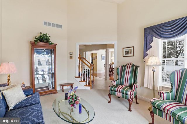 309 CHARLESTON LN, Reading, PA 19610