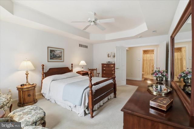 309 CHARLESTON LN, Reading, PA 19610