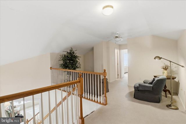 309 CHARLESTON LN, Reading, PA 19610