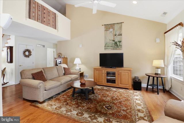 309 CHARLESTON LN, Reading, PA 19610