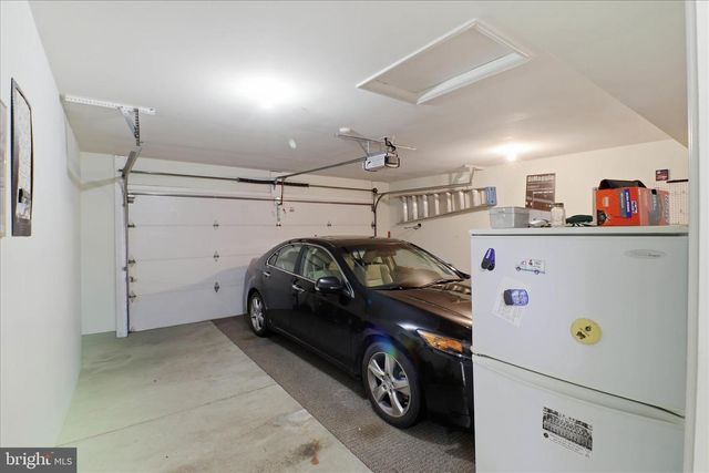 309 CHARLESTON LN, Reading, PA 19610