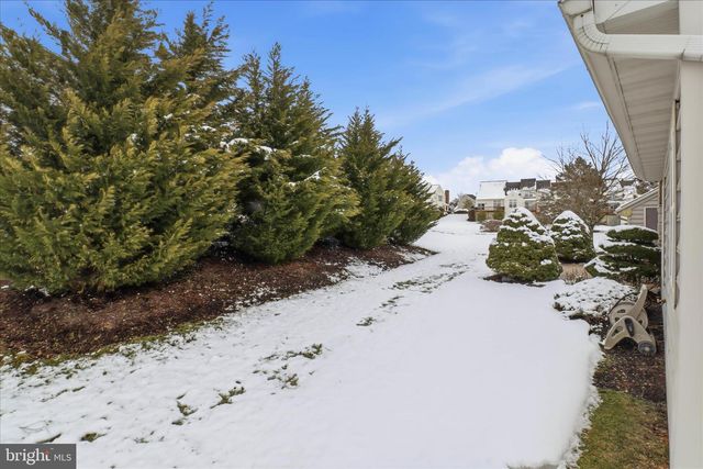 309 CHARLESTON LN, Reading, PA 19610