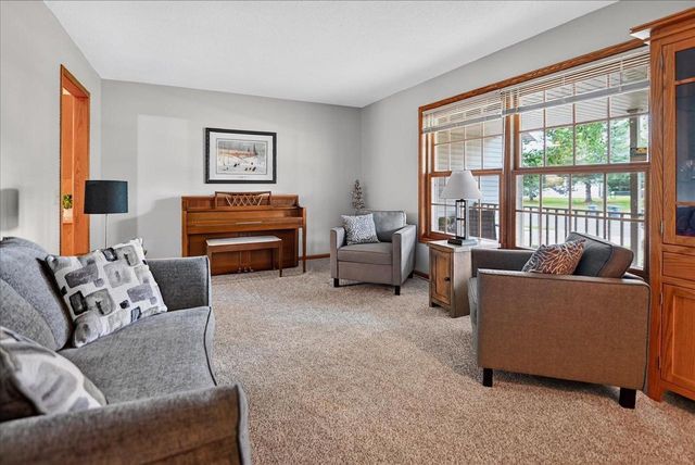 617 Kvamme Lane, Stoughton, WI 53589