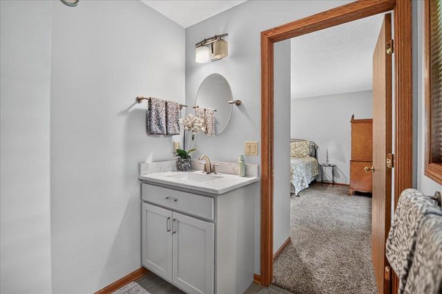 617 Kvamme Lane, Stoughton, WI 53589