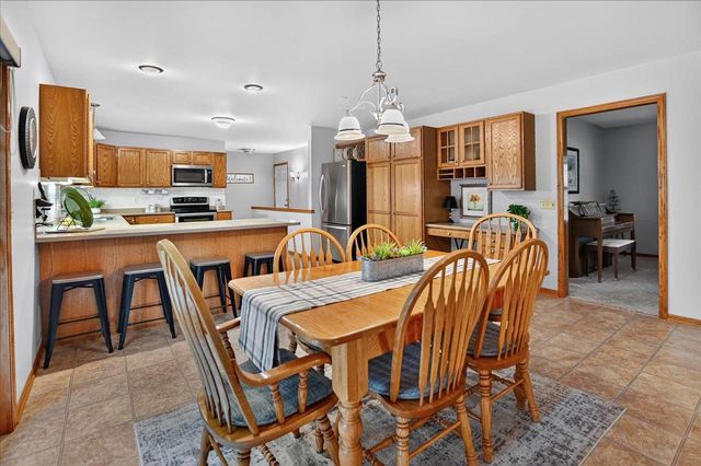 617 Kvamme Lane, Stoughton, WI 53589