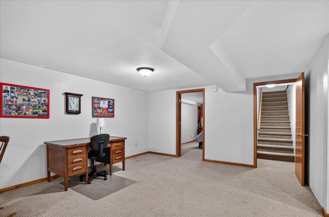 617 Kvamme Lane, Stoughton, WI 53589