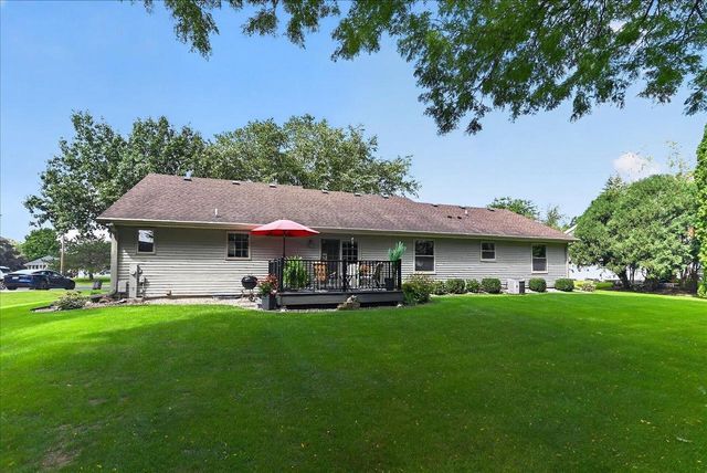 617 Kvamme Lane, Stoughton, WI 53589