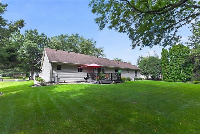 617 Kvamme Lane, Stoughton, WI 53589