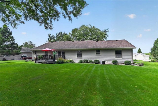 617 Kvamme Lane, Stoughton, WI 53589