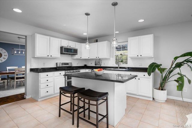 9 Drake Lane, White Plains, NY 10607