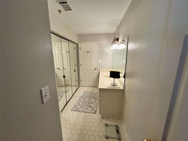 3201 Lenox Road 2, Atlanta, GA 30324