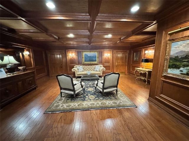 3201 Lenox Road 2, Atlanta, GA 30324