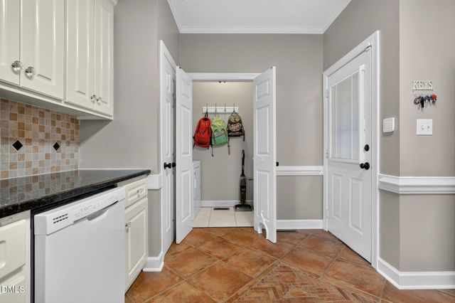 4324 Deer Creek Drive N, Wilson, NC 27896