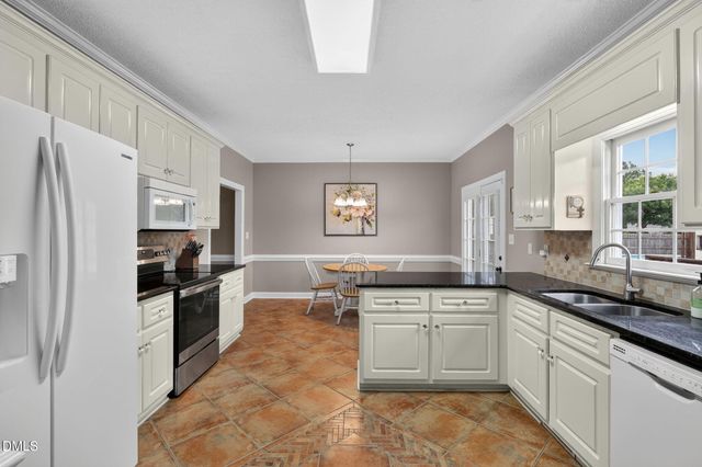 4324 Deer Creek Drive N, Wilson, NC 27896