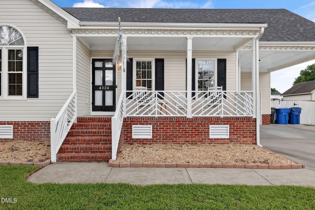 4324 Deer Creek Drive N, Wilson, NC 27896