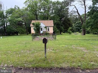 2414 MILLVILLE AVE, Millville, NJ 08332