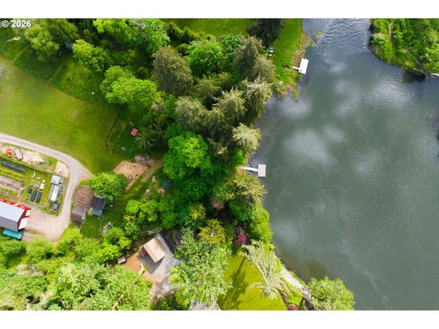 112 Sw TUALATIN Loop, West Linn, OR 97068