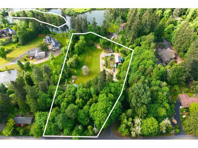 112 Sw TUALATIN Loop, West Linn, OR 97068