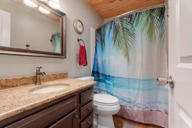 53350 E 341 Loop, Jay, OK 74346