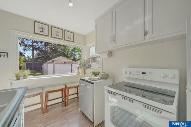 1322 S 48th Street, Lincoln, NE 68510