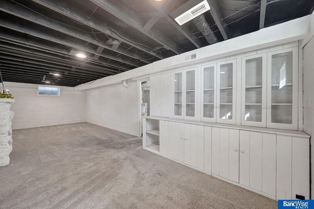 1322 S 48th Street, Lincoln, NE 68510