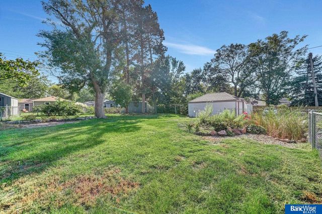 1322 S 48th Street, Lincoln, NE 68510