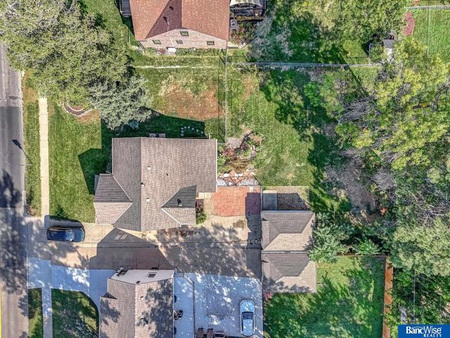 1322 S 48th Street, Lincoln, NE 68510