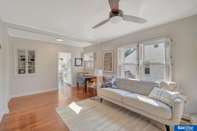 1322 S 48th Street, Lincoln, NE 68510