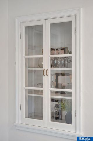 1322 S 48th Street, Lincoln, NE 68510