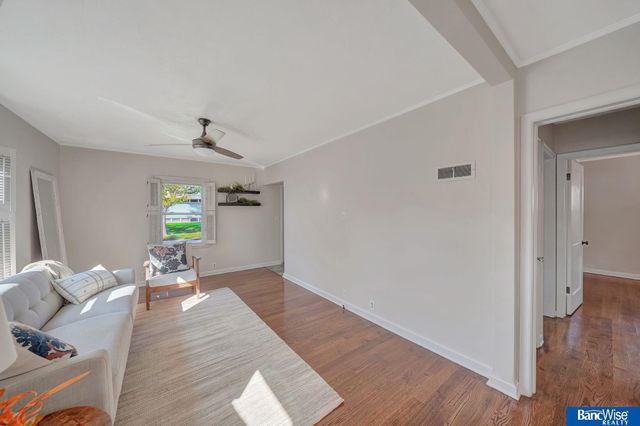 1322 S 48th Street, Lincoln, NE 68510