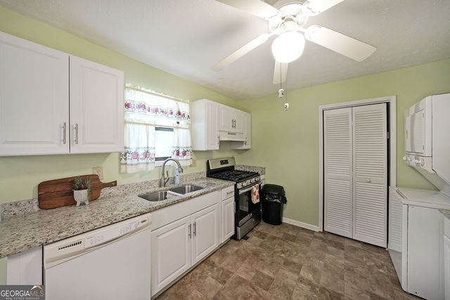 3580 DORRIS Circle, Douglasville, GA 30135