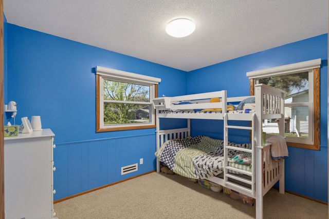 10340 York Lane, Bloomington, MN 55431