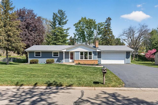 10340 York Lane, Bloomington, MN 55431