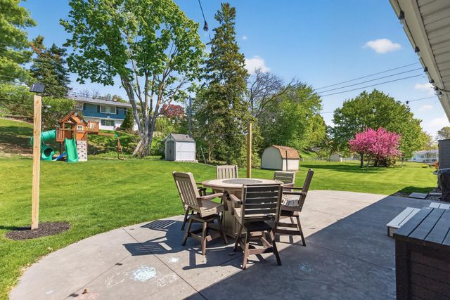 10340 York Lane, Bloomington, MN 55431