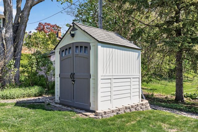 10340 York Lane, Bloomington, MN 55431