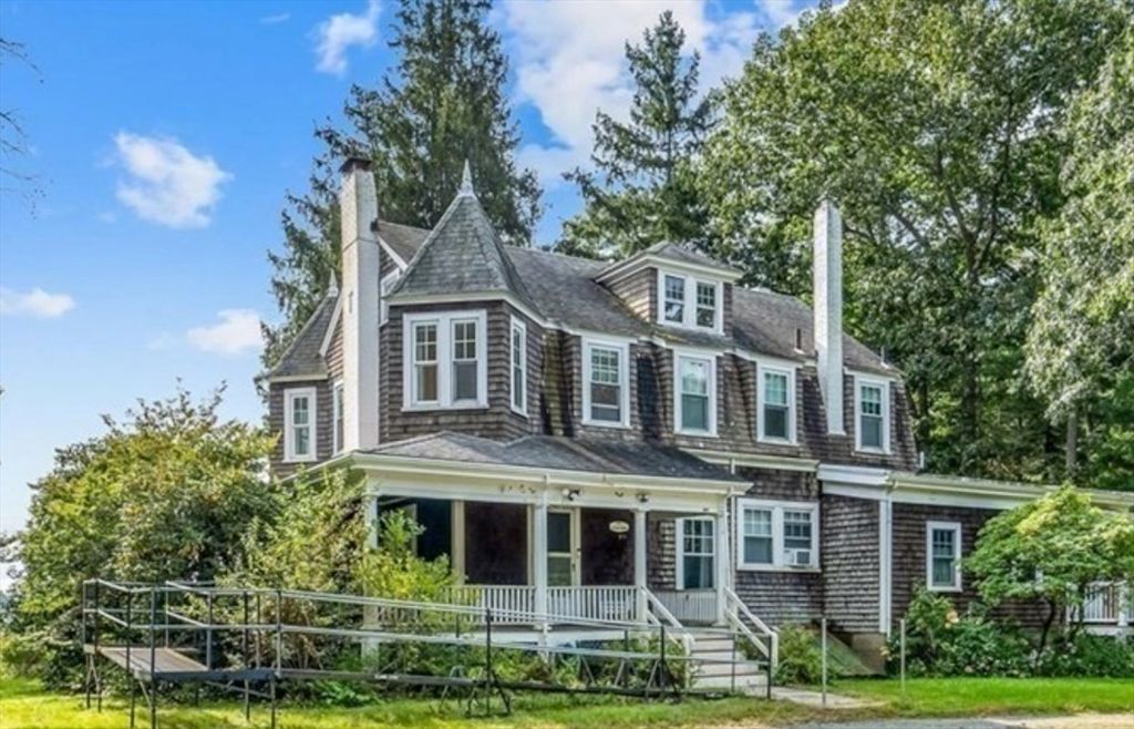 48 Neal Gate Street, Scituate, MA 02066