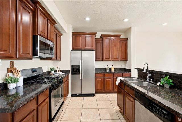 3107 W BALD MOUNTAIN DR, Taylorsville, UT 84129