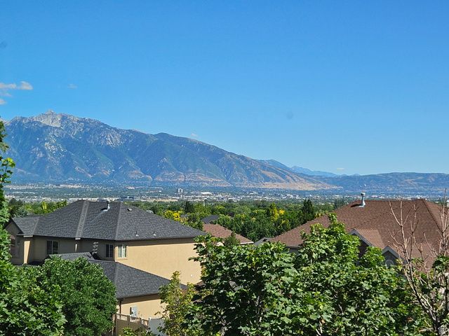 3107 W BALD MOUNTAIN DR, Taylorsville, UT 84129
