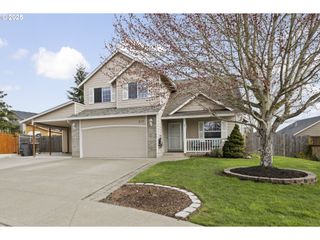 829 N JACKSON Ct, Lafayette, OR 97127