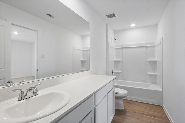 2106 Hyde Acres Street, League City, TX 77573