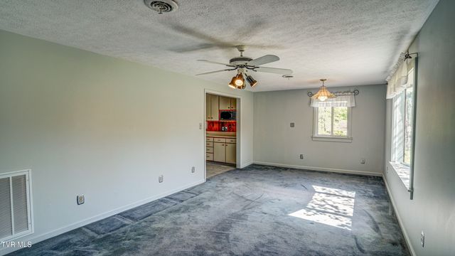 202 Redwood Road, Bristol, TN 37620